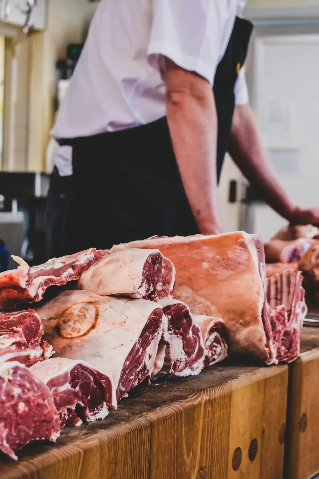 Free Custom Cutting and Prep Work on Any Meat Purchase (Image Credits: Unsplash)