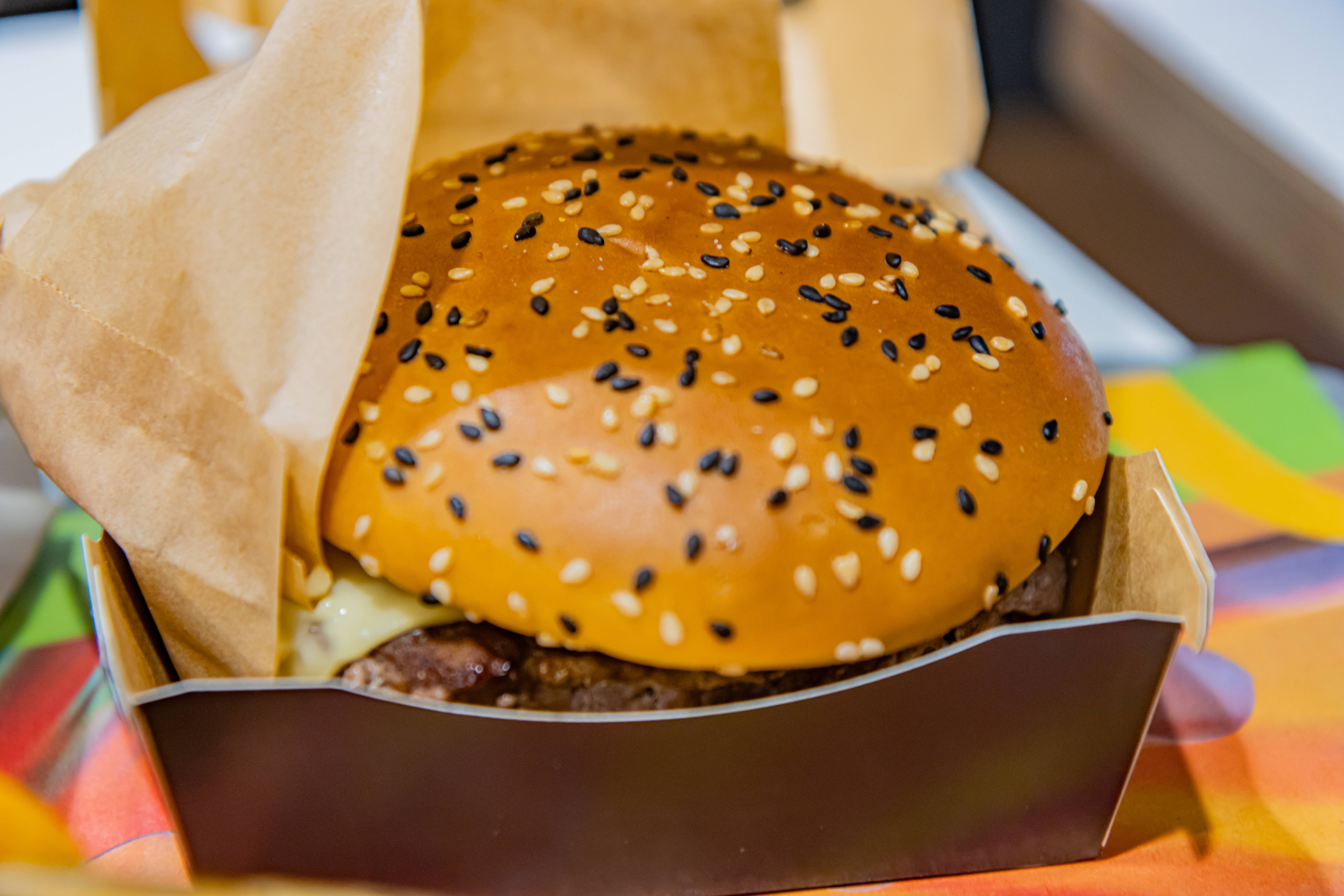 Where Big Macs Are the Cheapest (image credits: By Dinkun Chen, CC BY-SA 4.0, https://commons.wikimedia.org/w/index.php?curid=117757447)