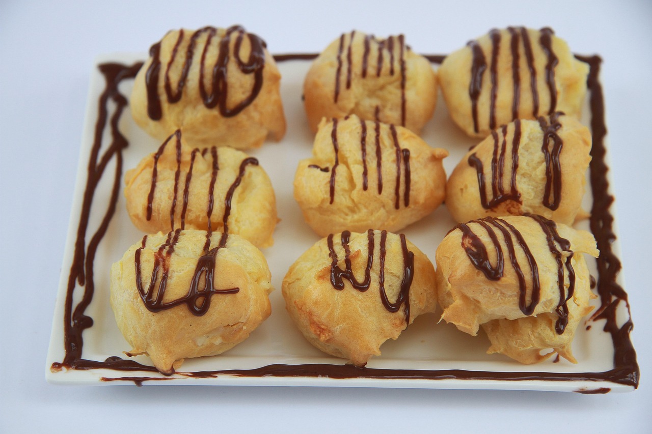 Profiteroles (image credits: pixabay)