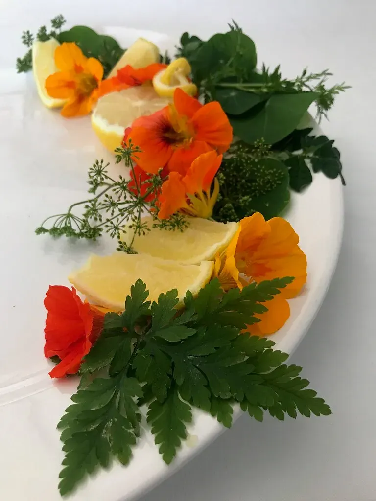 Edible Flower Garnishes With Outrageous Markups (Image Credits: Flickr)