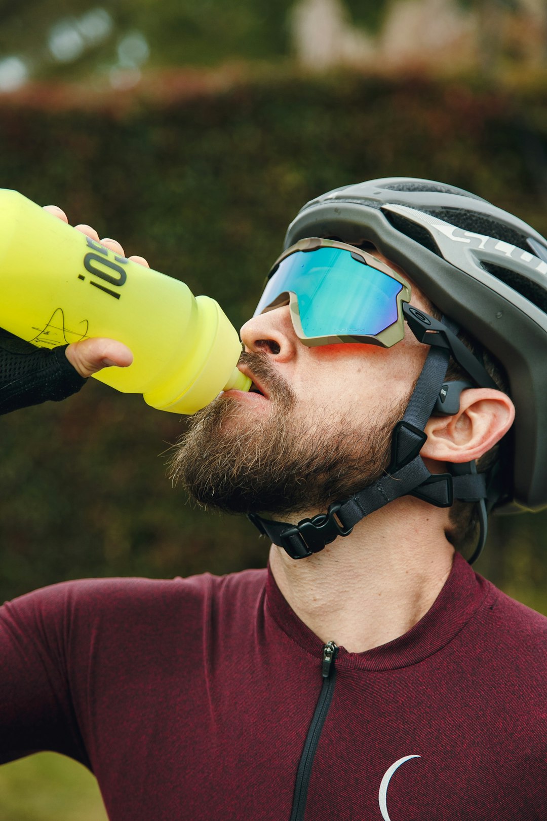 Sports Drinks: Electrolytes at a Cost (image credits: unsplash)