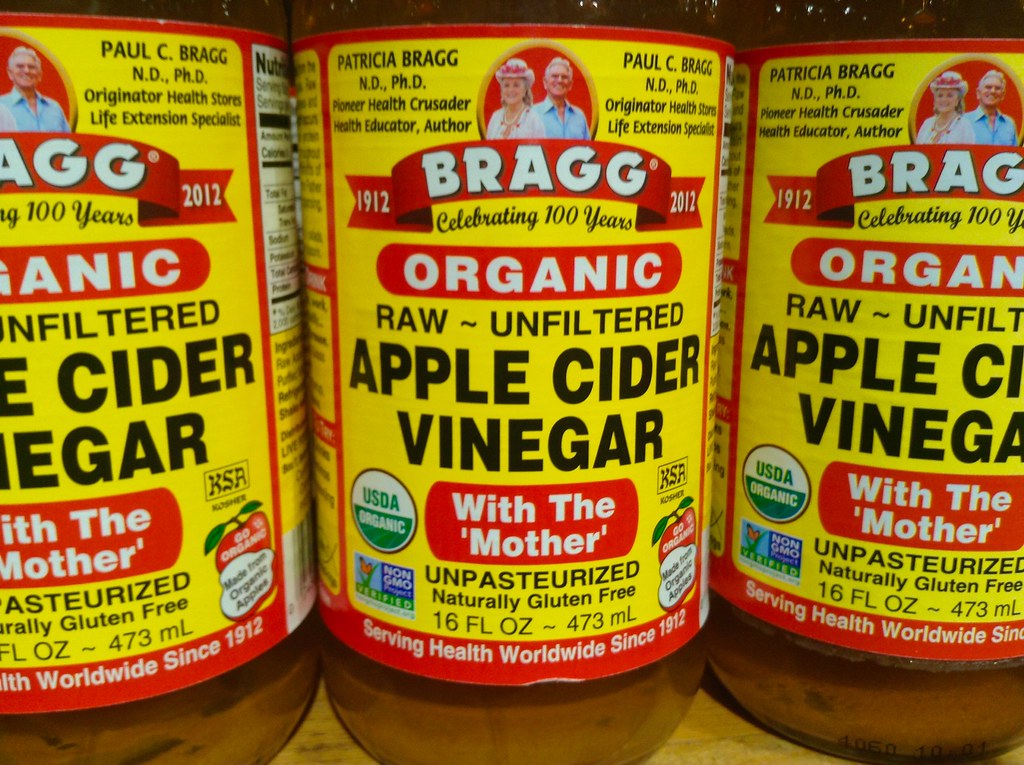 Apple Cider Vinegar: Beyond the Health Hype (Image Credits: Flickr)