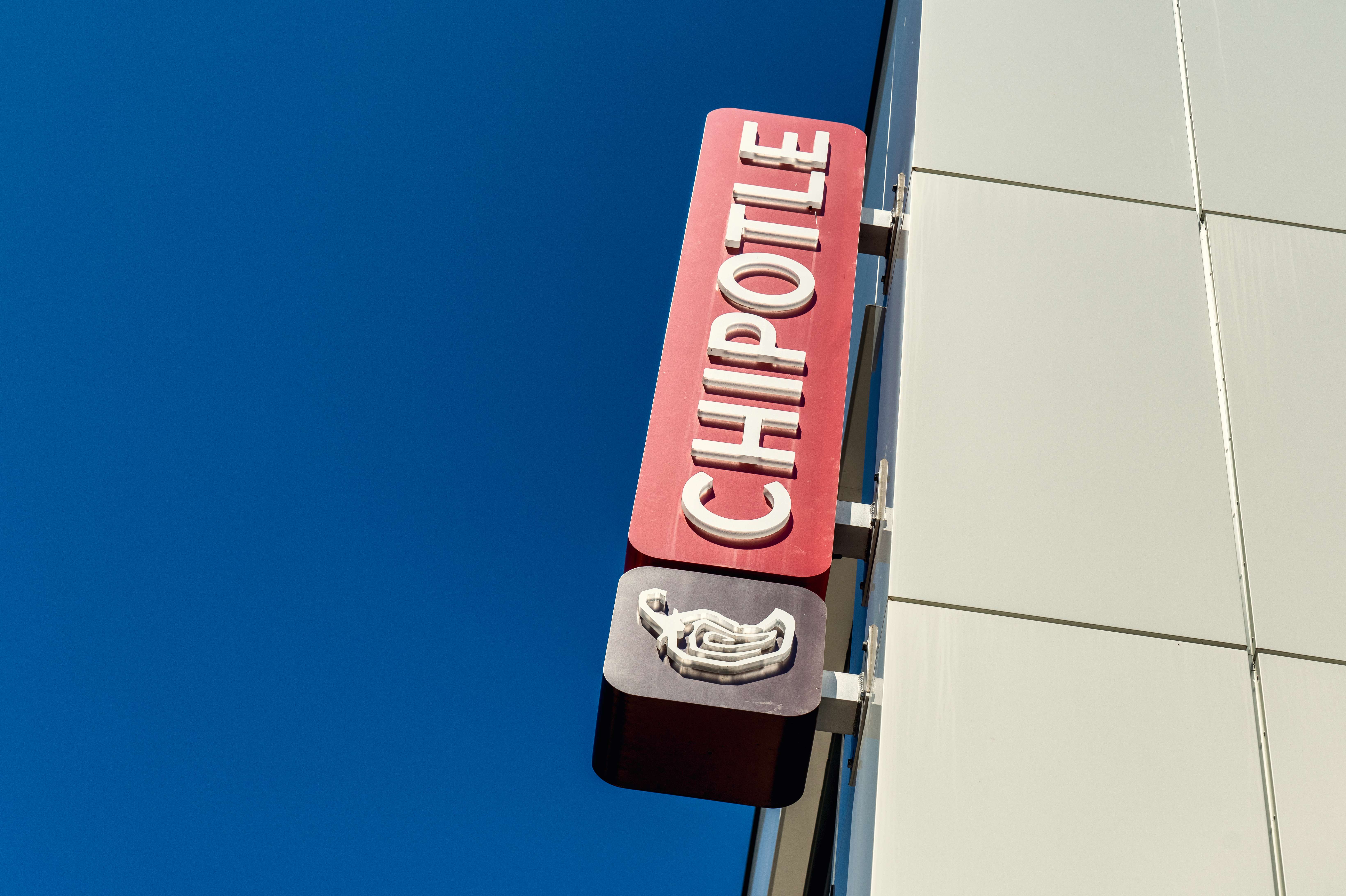 Chipotle's Quesarito Revolution (image credits: Chipotle Mexican Grill, CC BY-SA 2.0, https://commons.wikimedia.org/w/index.php?curid=160077613)