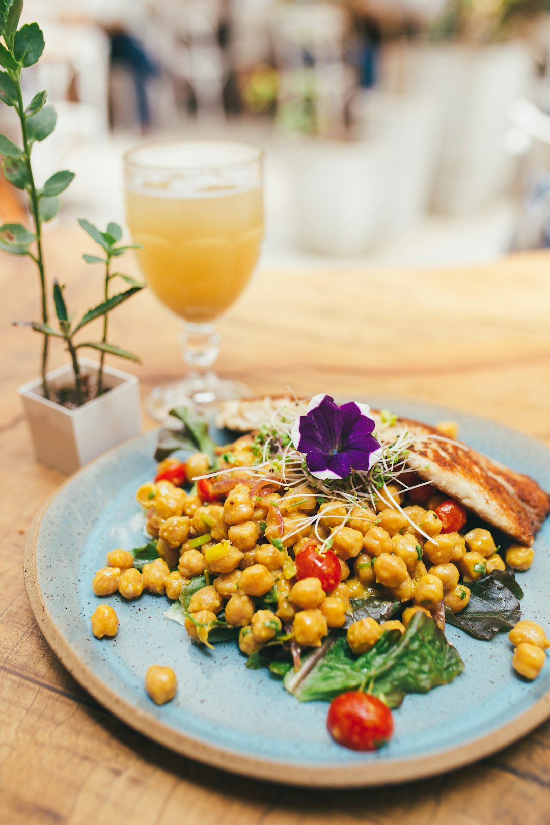 Brazil Leads Latin America's Fight Against Ultra-Processed Foods (image credits: unsplash)