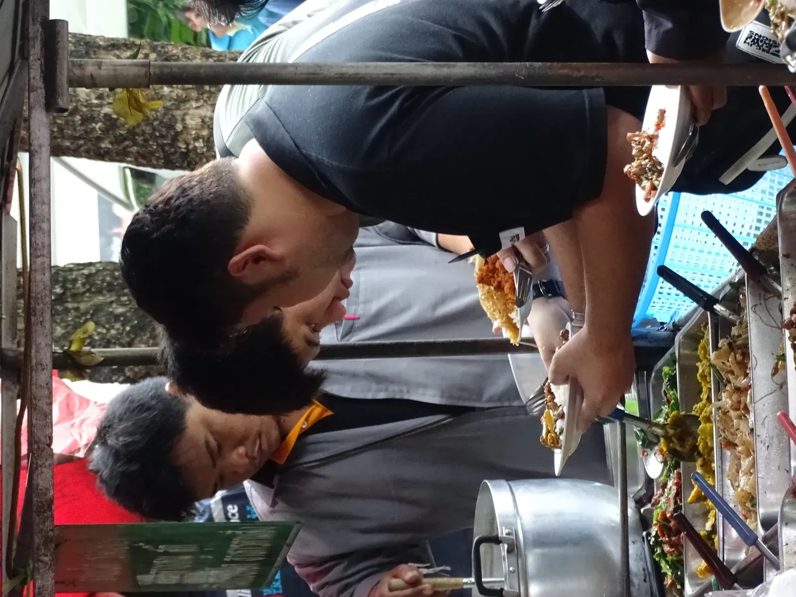 Thailand: Pad Thai and Endless Value (Image Credits: Wikimedia)