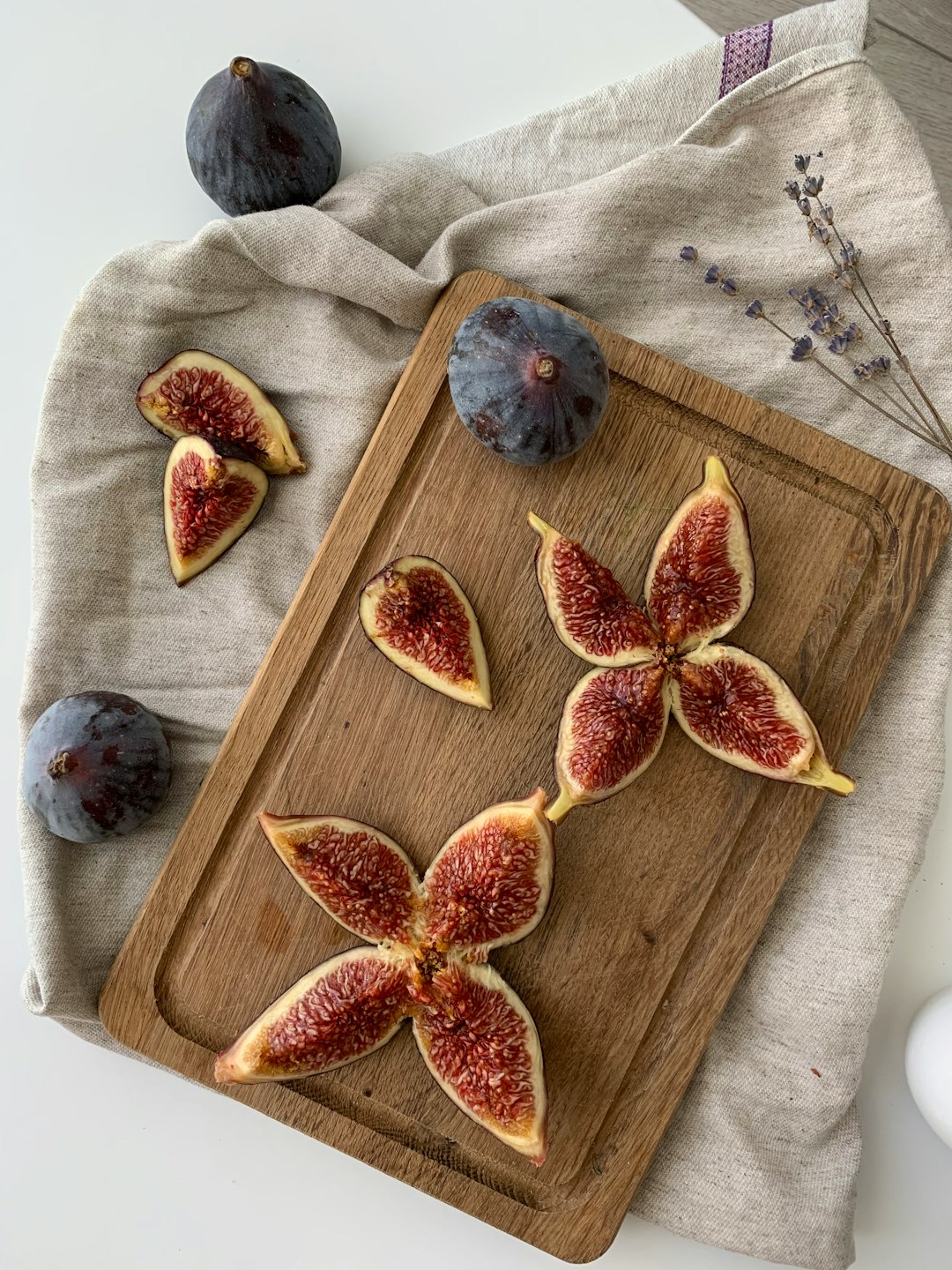 Figs (Fresh): Ancient Beauty Secret (image credits: unsplash)