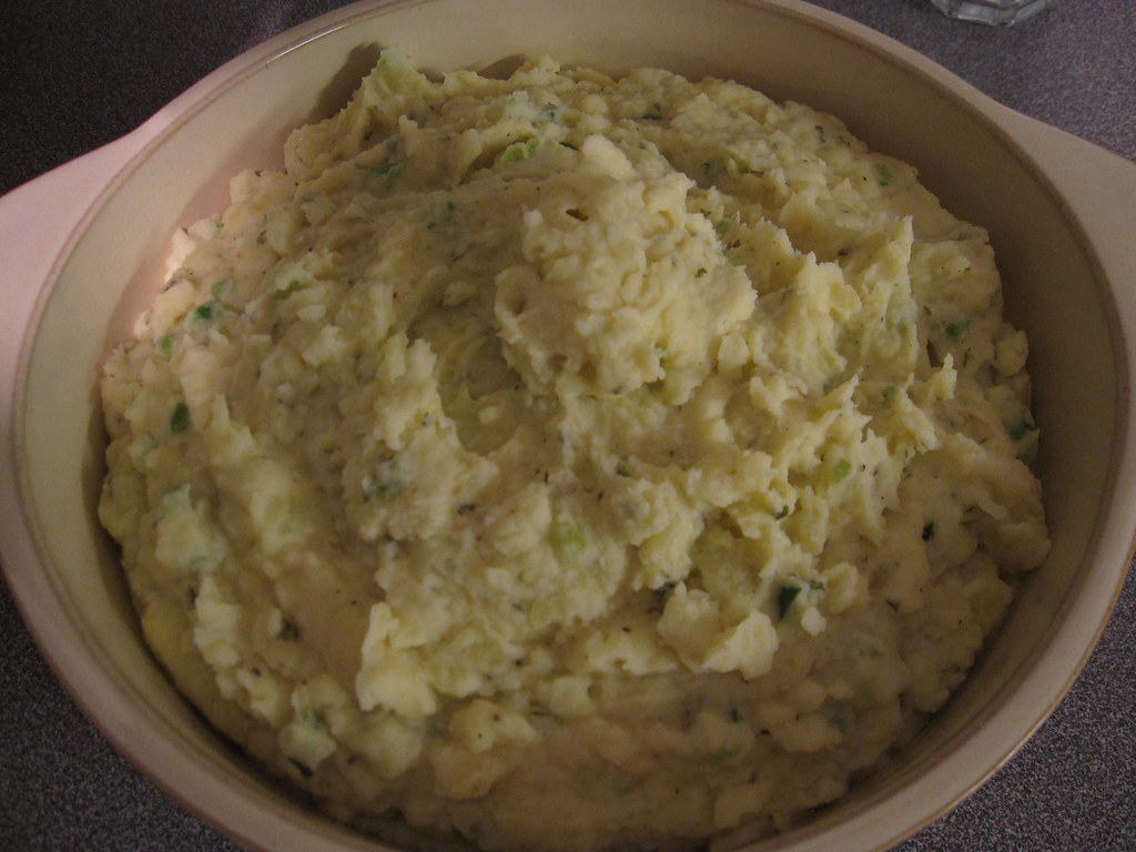 Instant Mashed Potatoes: When Convenience Trumped Flavor (image credits: Gallery Image)