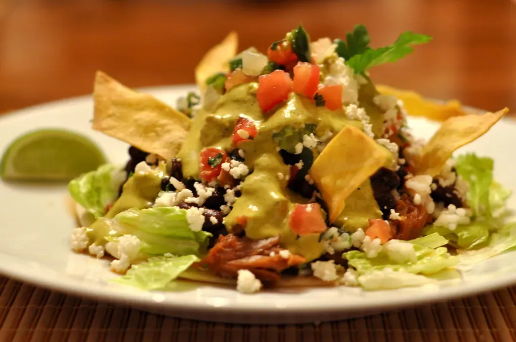 Dressings Are the Real Hidden Calorie Bomb (Image Credits: Flickr)