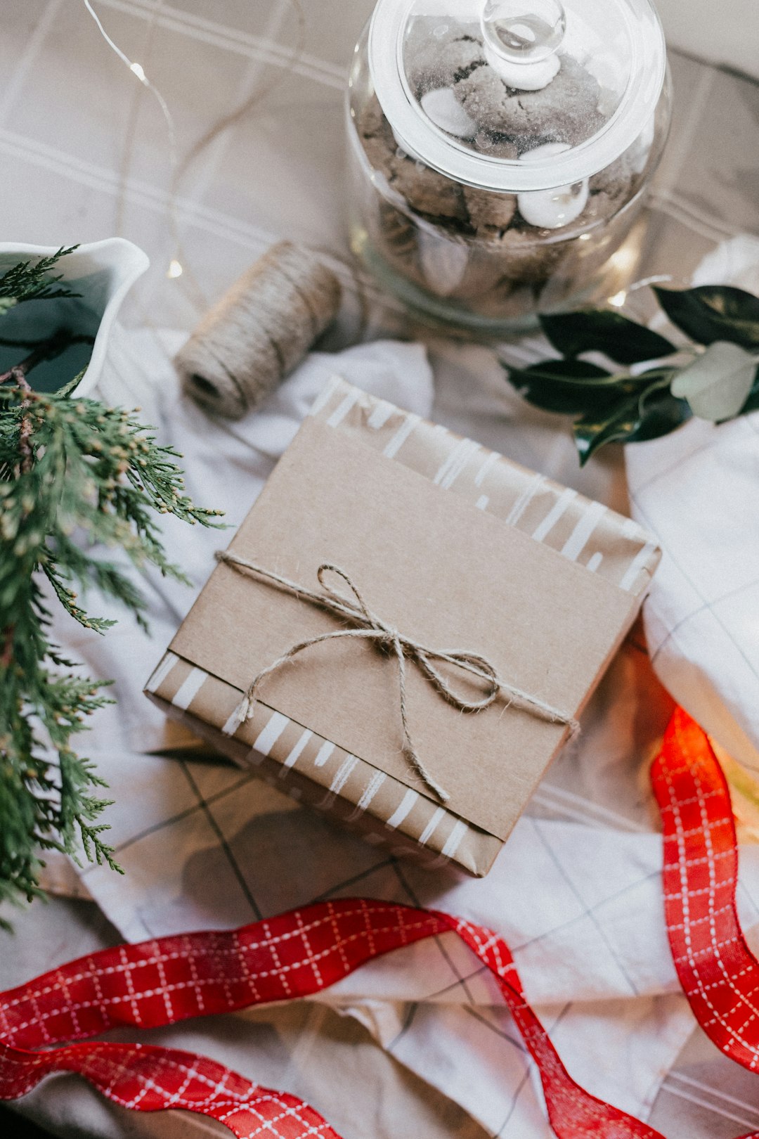 The Wrap Debate: Foil vs. Butcher Paper (image credits: unsplash)