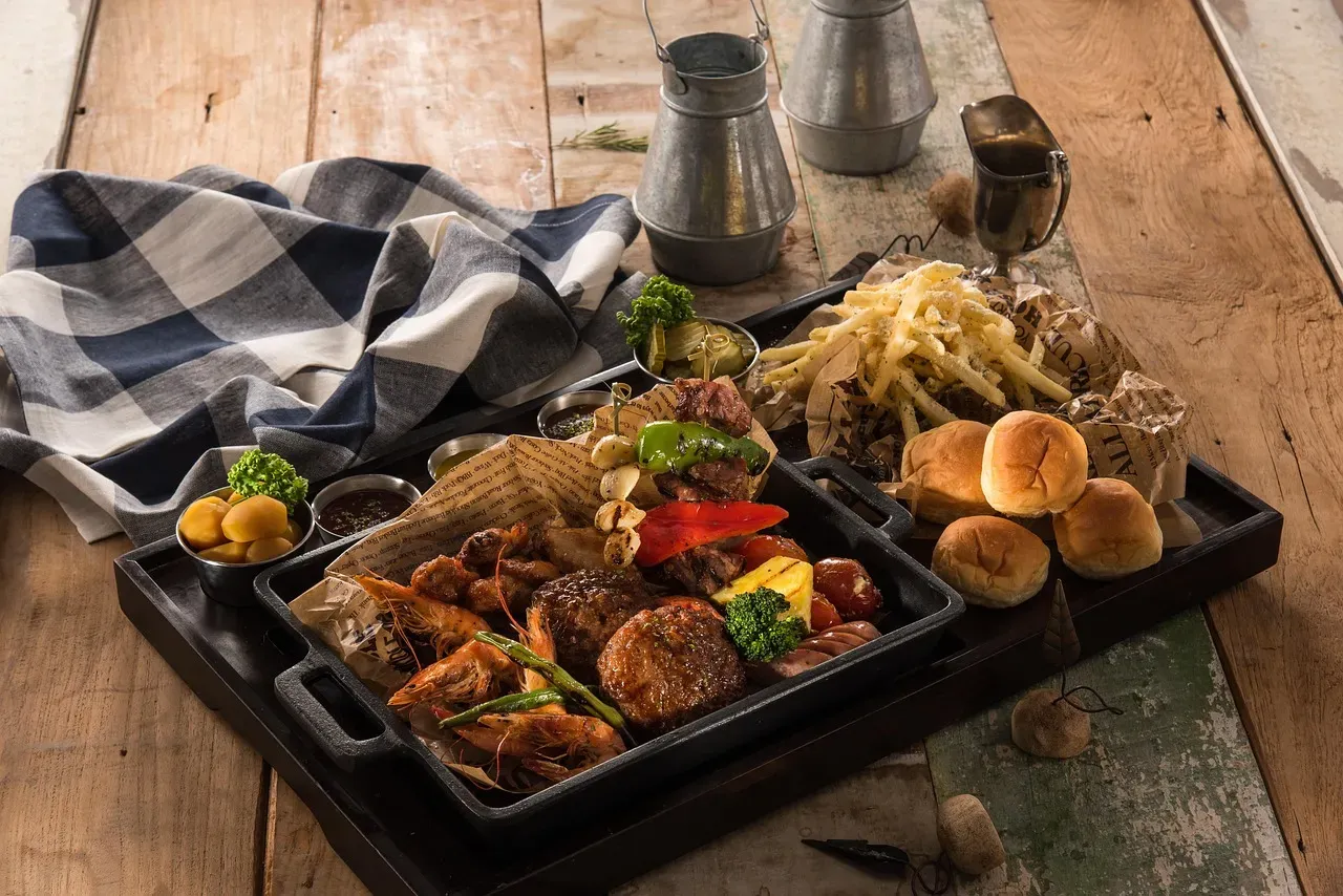 Data-Driven Fusion Is Shaping Tomorrow's Menus (Image Credits: Pixabay)