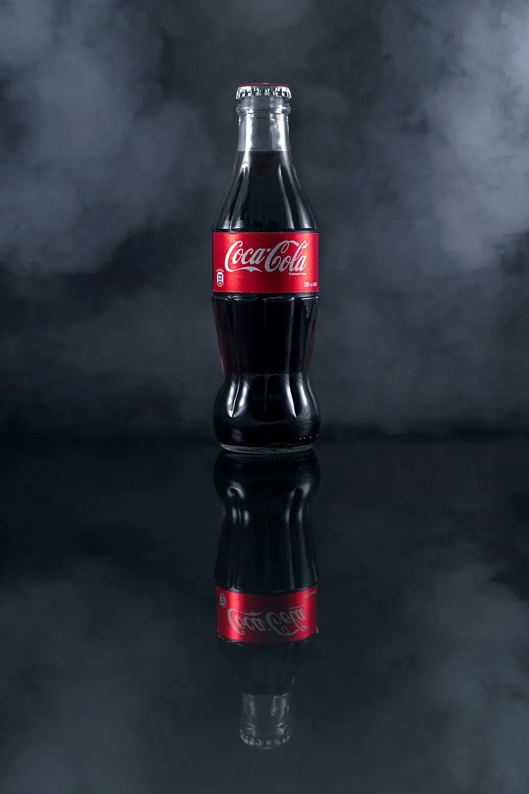 2. New Coke (1985): The Formula That Broke America (Image Credits: Unsplash)