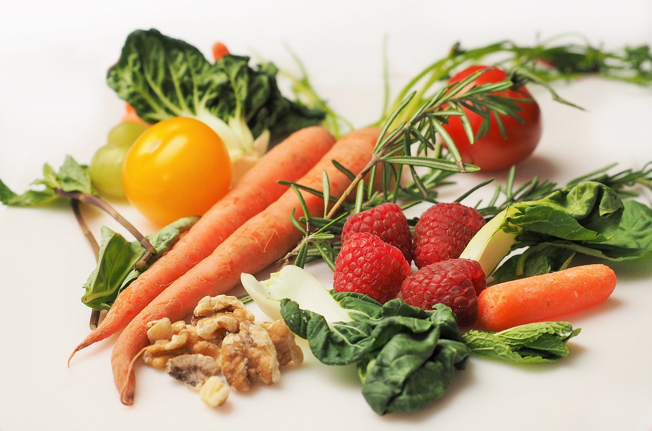 Health Claims and Nutritional Differences (image credits: pixabay)