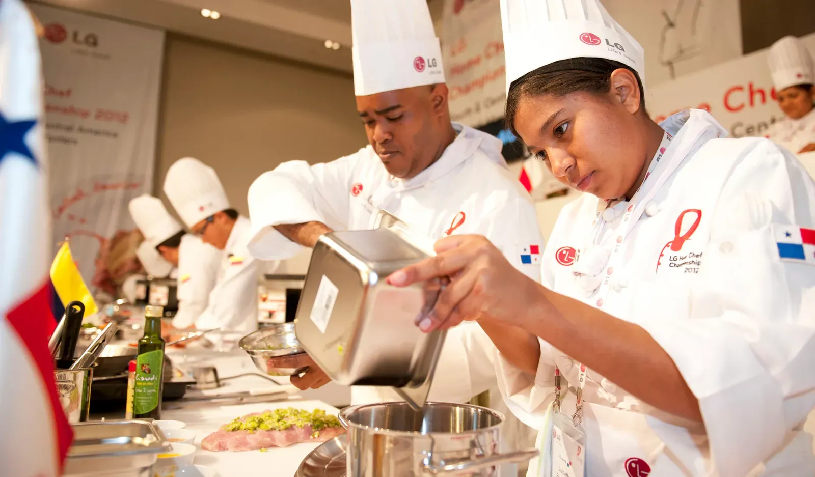 Building Kitchen Confidence Through Simple Techniques (Image Credits: Wikimedia)