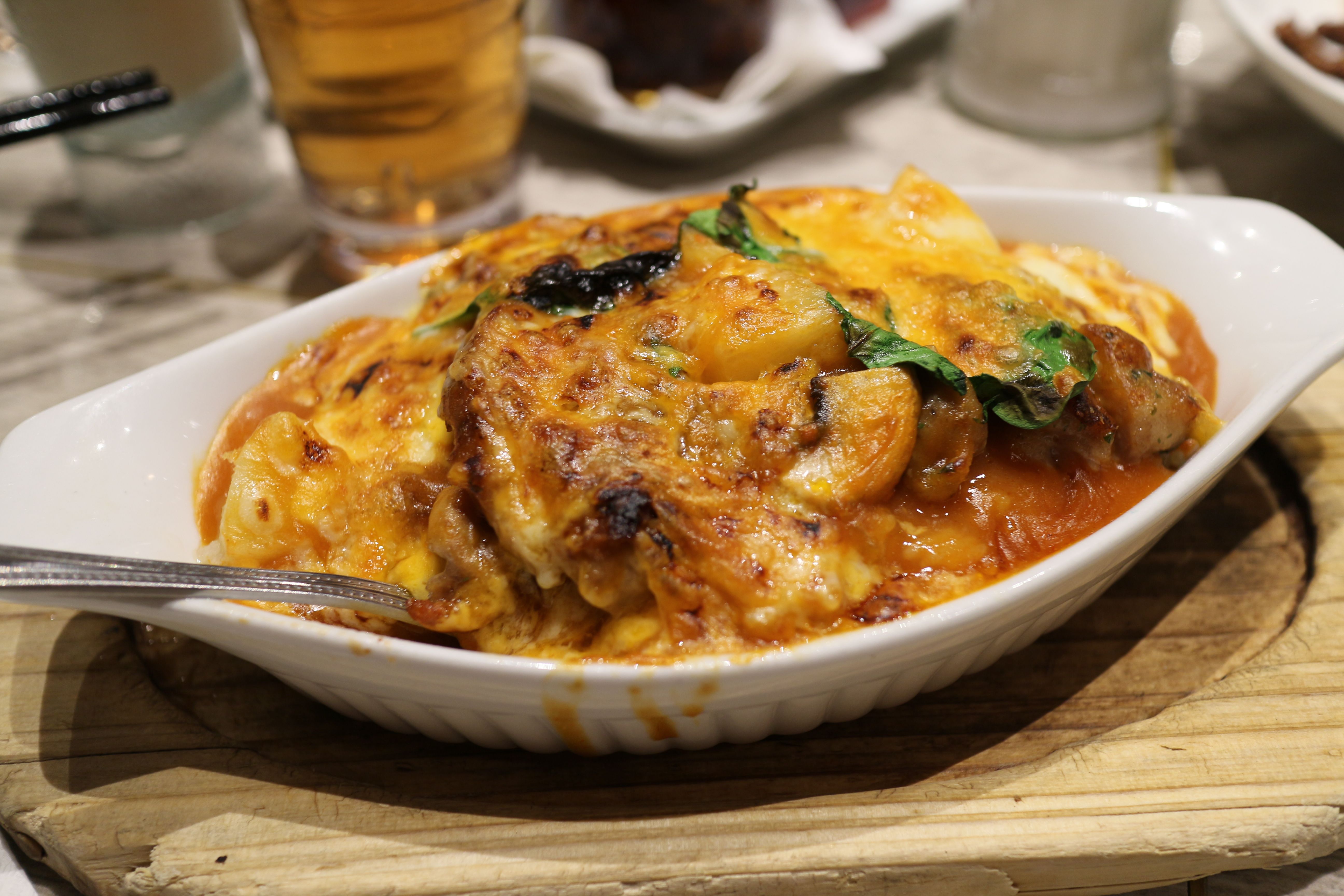 Chicken and Rice Casserole: One-Dish Wonder (image credits: wikimedia)
