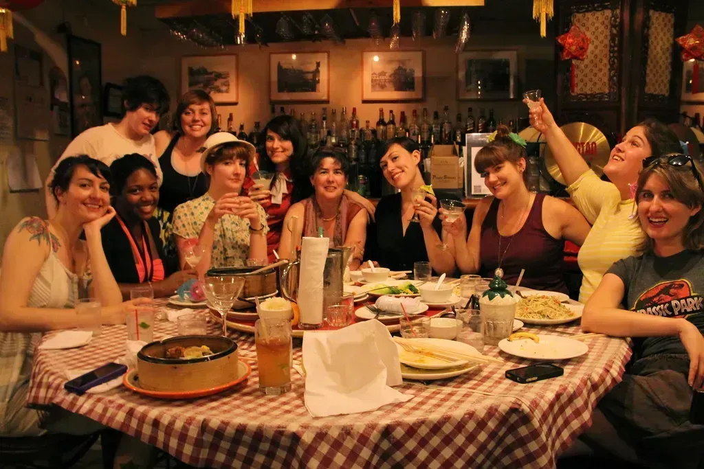 5. How You Talk to and Treat Your Dining Companions (MattHurst, Flickr, CC BY-SA 2.0)