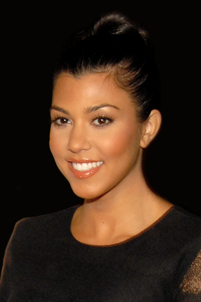 Kourtney Kardashian: Extended Fasting Windows (image credits: By Toglenn, CC BY-SA 3.0, https://commons.wikimedia.org/w/index.php?curid=6776698)