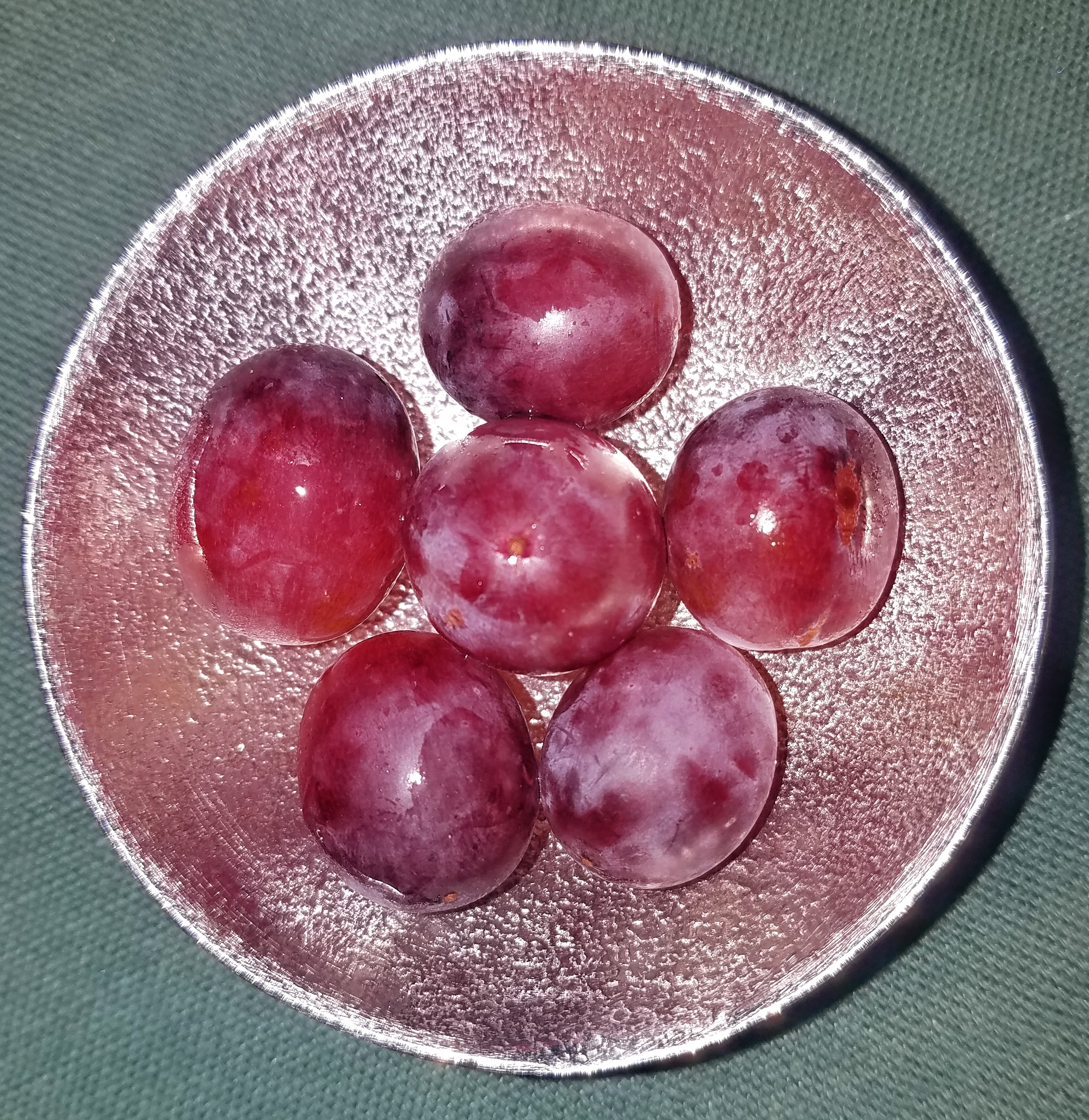 Grapes: Nature’s Candy (image credits: wikimedia)