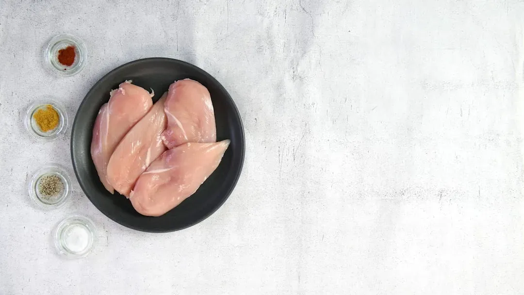Proteins Like Chicken Breasts and Ground Meat (Image Credits: Unsplash)