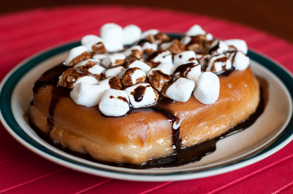 The Science Behind Sweet Cravings (image credits: wikimedia)