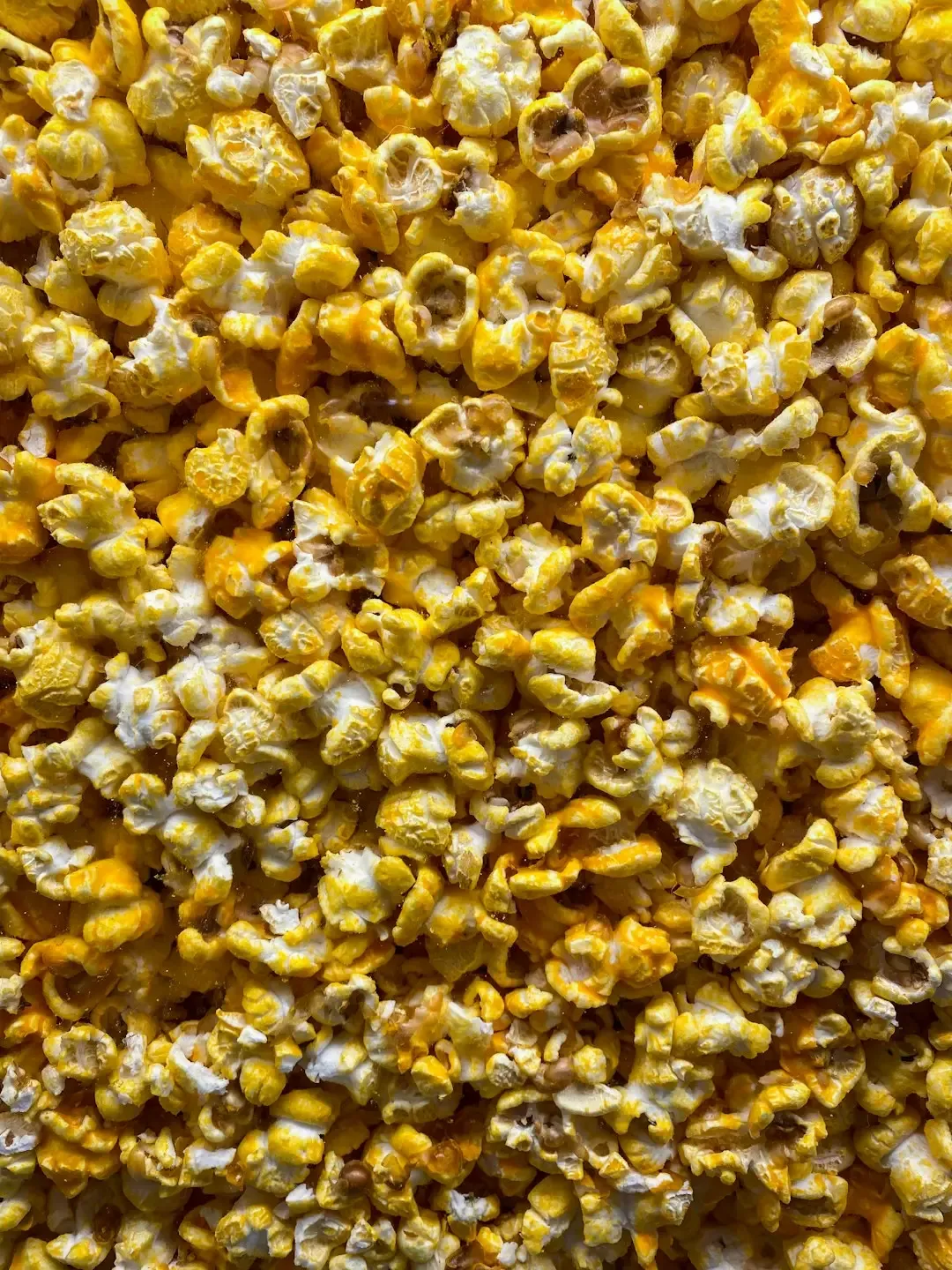Leo: Popcorn with Nutritional Yeast (Image Credits: Unsplash)