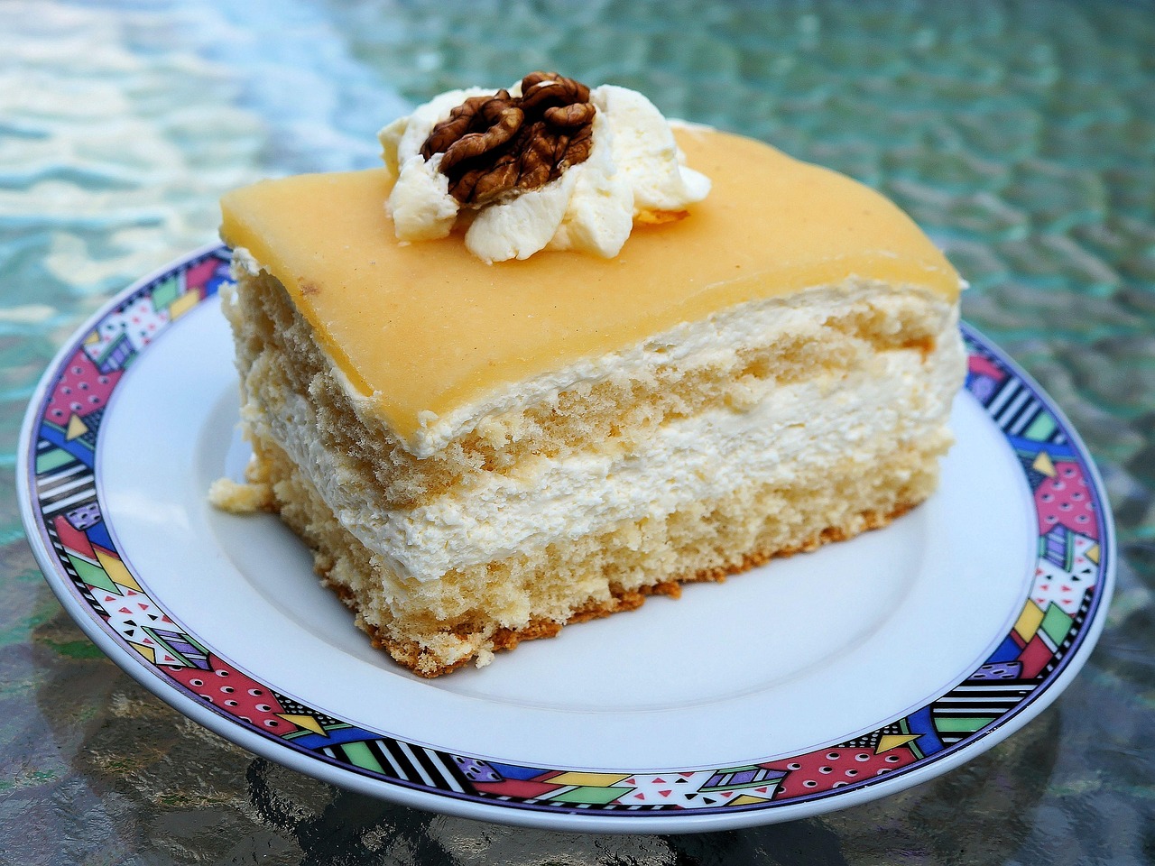 Rice Cakes with Nut Butter: Light and Satisfying (image credits: pixabay)