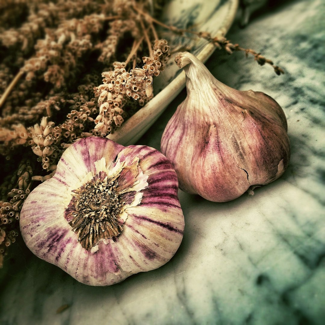 Garlic & Herbs (Fresh or Dried) (image credits: unsplash)