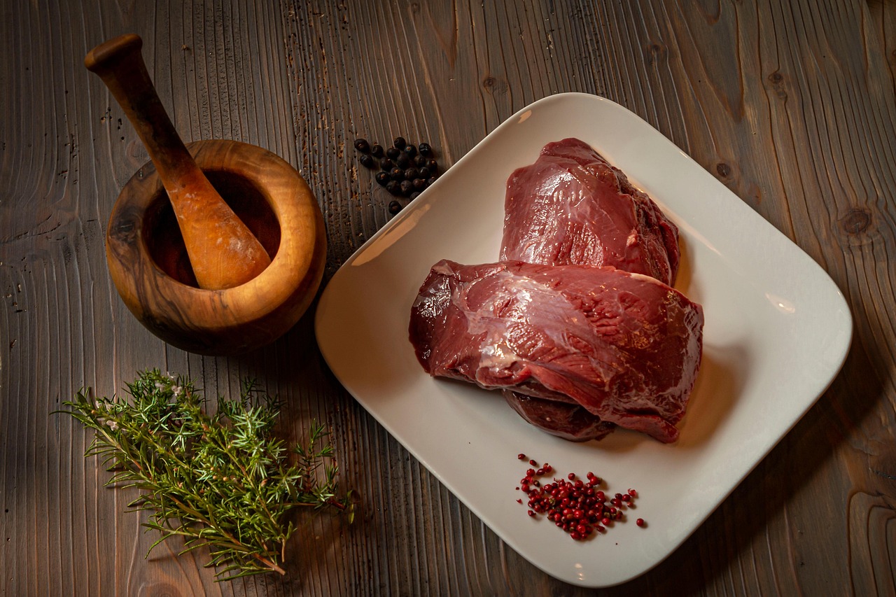 Venison: The Ultimate Game Meat for Performance (image credits: pixabay)