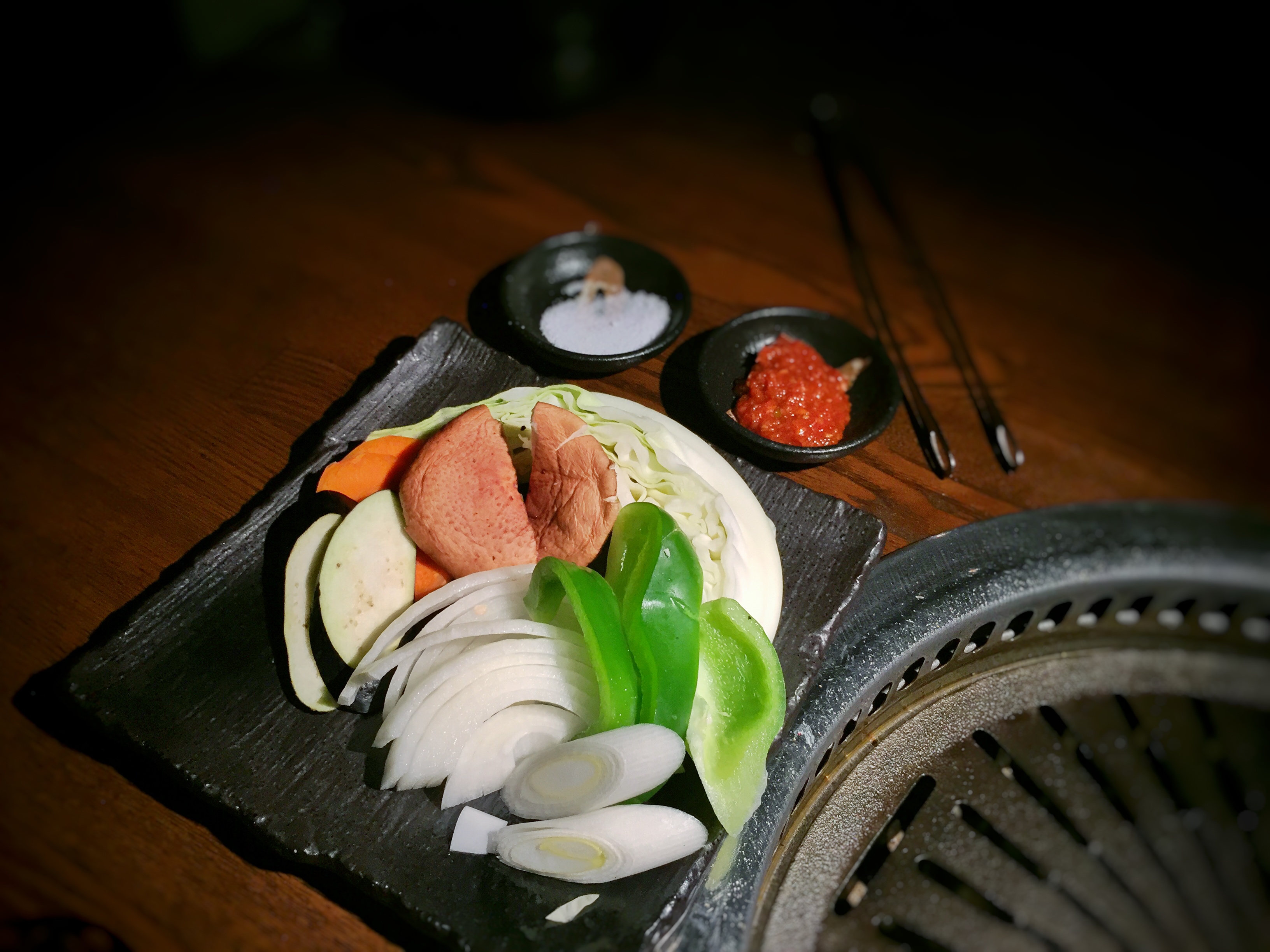 Incorporating Seasonal Ingredients (image credits: wikimedia)