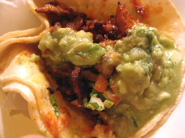 Cervelle de Veau (Image Credits: Flickr)