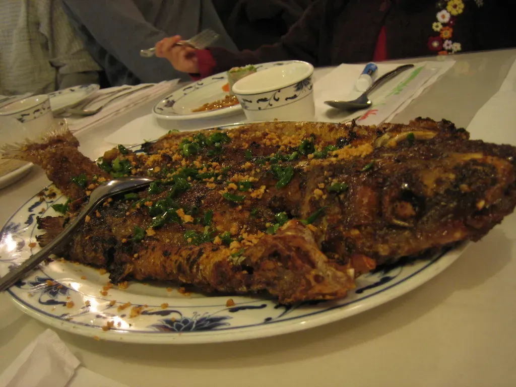 Fish Fry Fridays (Image Credits: Flickr)