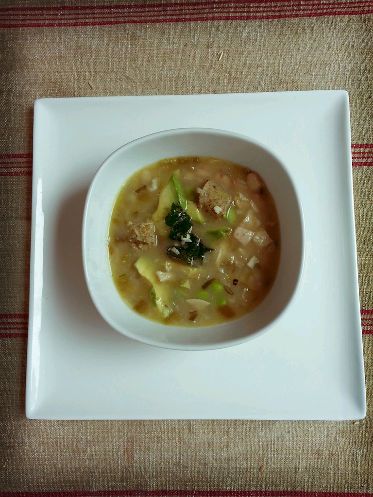 White Chicken Chili for Cozy Nights (image credits: flickr)