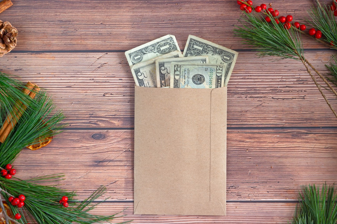 Cash Back Stacking (image credits: unsplash)