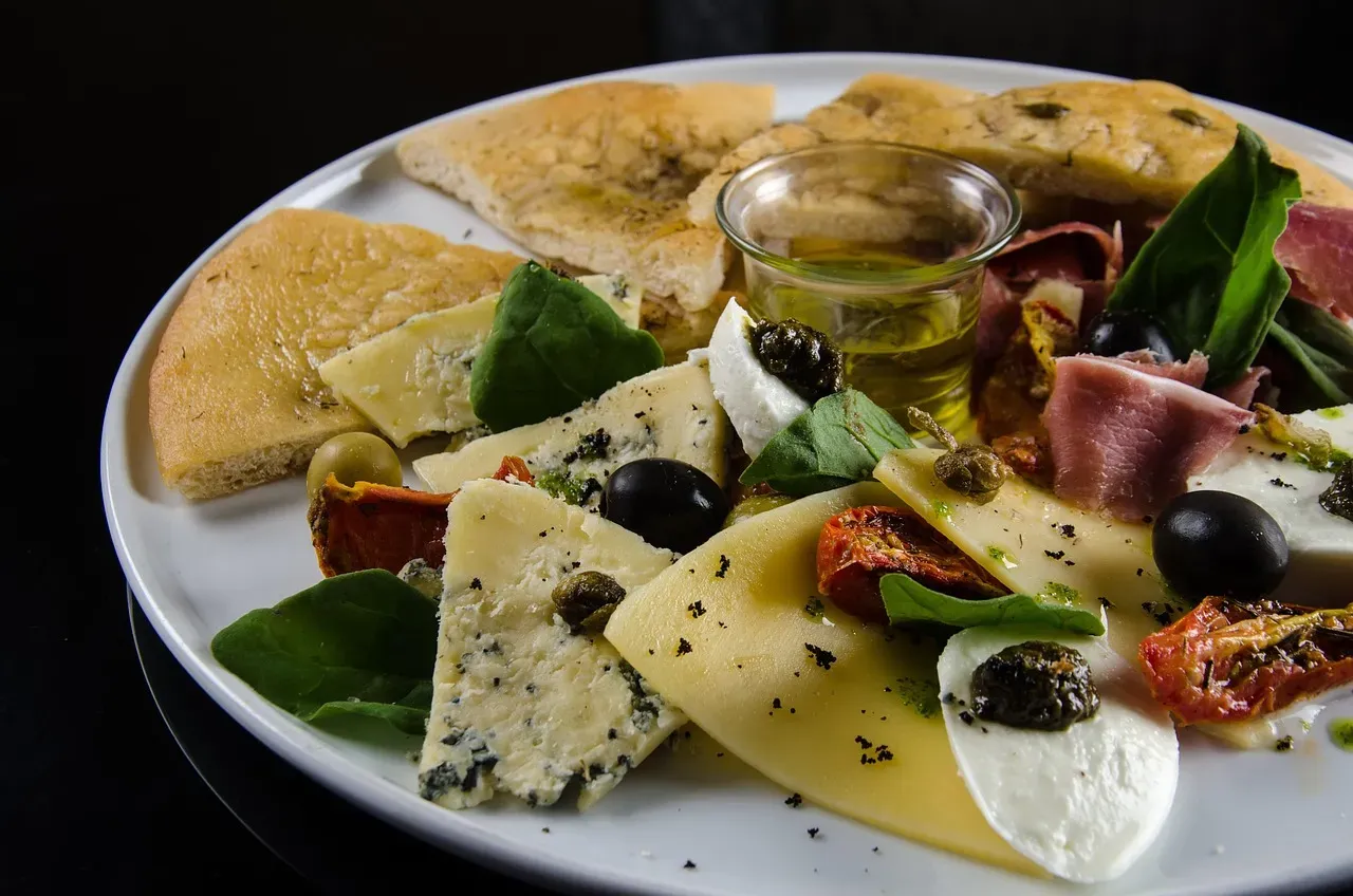 The Taste Test: The Peppery Throat Catch Is the Real Tell (Image Credits: Pixabay)