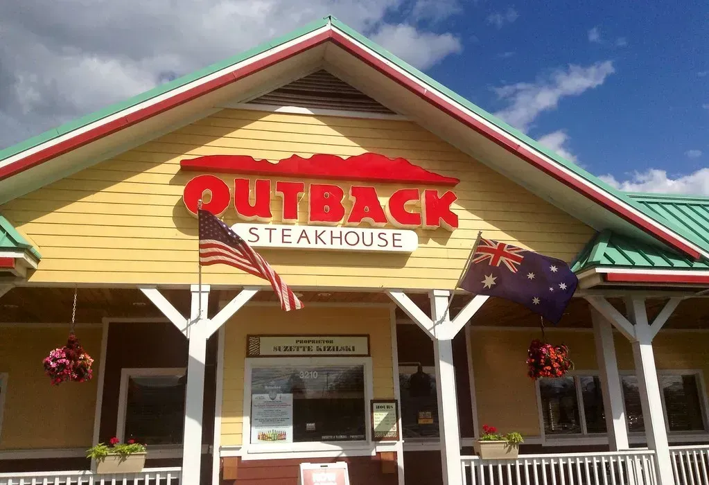 12. Outback Steakhouse - The Steakhouse That Lost Its Way (JeepersMedia, Flickr, CC BY 2.0)