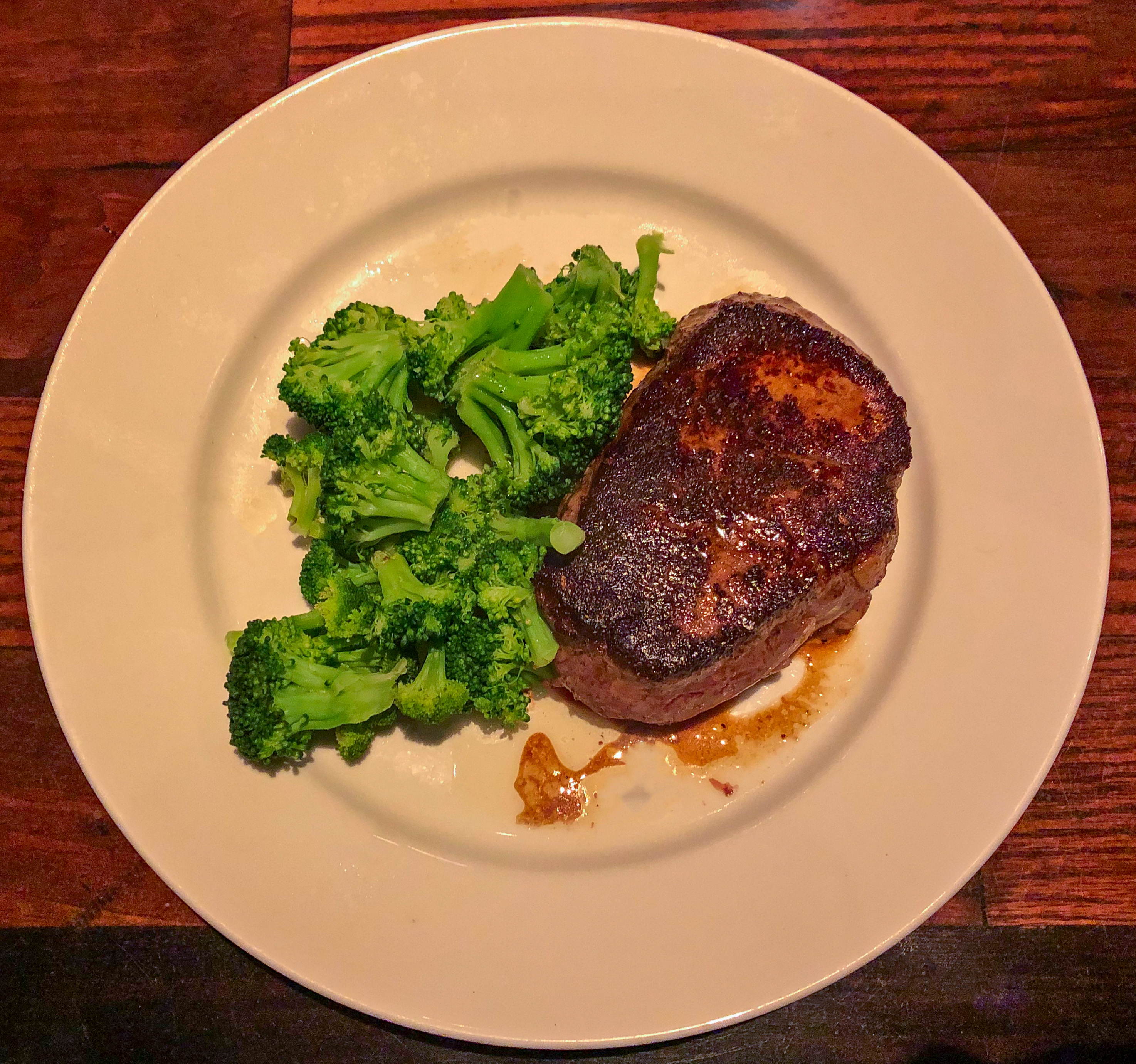 Filet Mignon – The Crown Jewel Worth Every Penny (image credits: wikimedia)