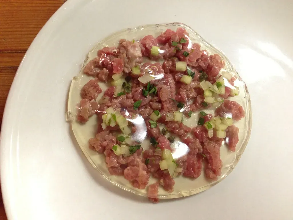 Is There a Serious Side to This Trend? (T.Tseng, Flickr, CC BY 2.0)