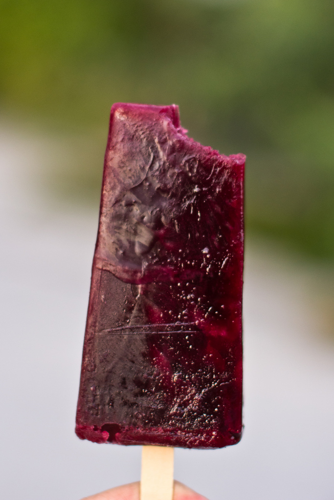 “Made with Real Fruit” – But How Much Is Actually There? (image credits: wikimedia)