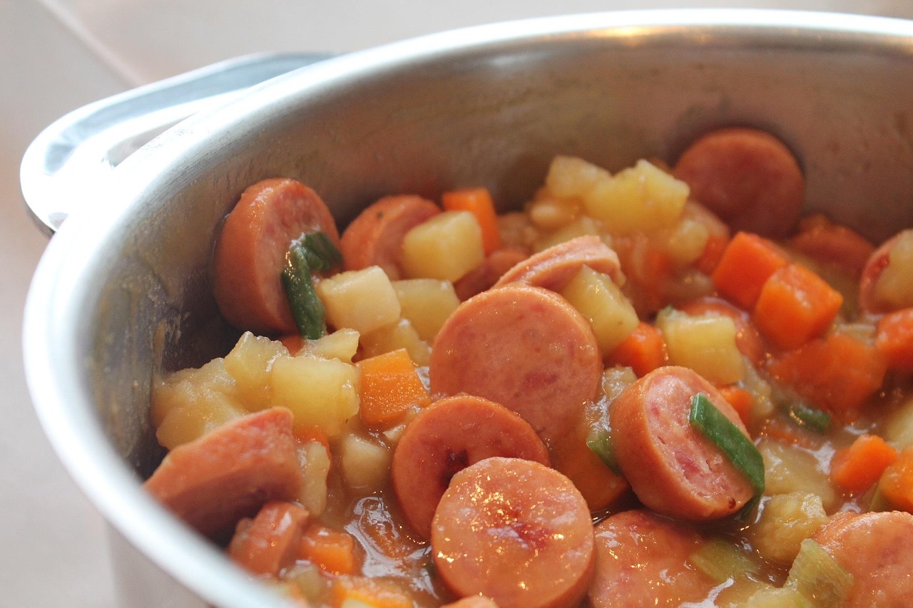 9. Sausage and White Bean Stew: Rustic Comfort (image credits: pixabay)