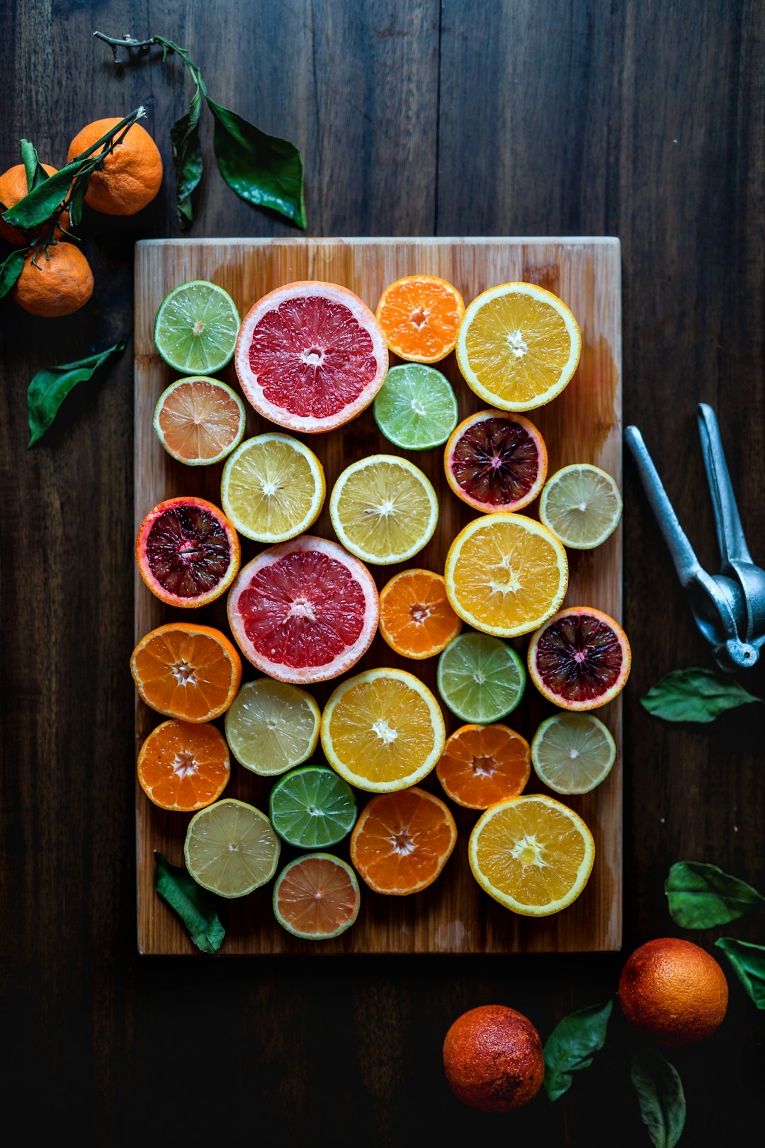 Colorful Fruits and Vegetables: Nature's Anti-Inflammatories (image credits: unsplash)