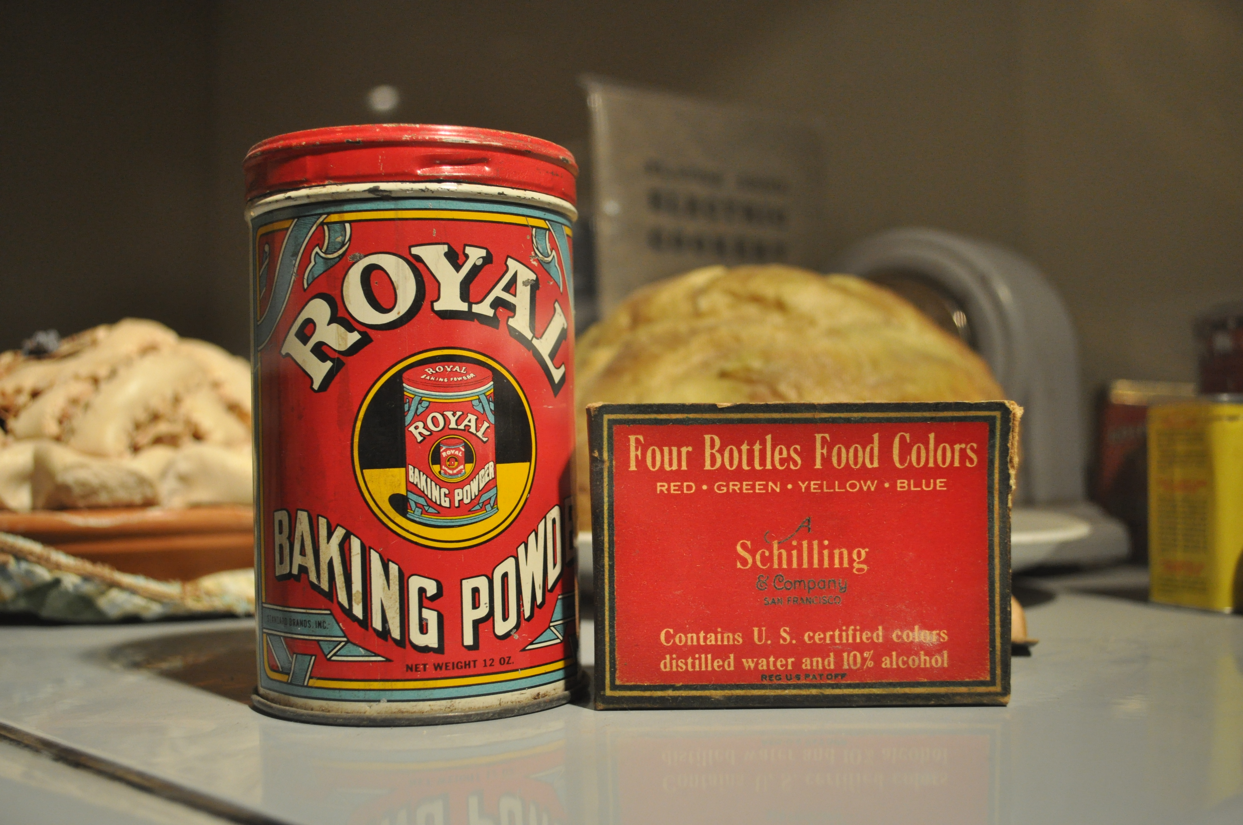 Baking Powder: The Silent Saboteur Lurking in Your Cupboard (image credits: wikimedia)