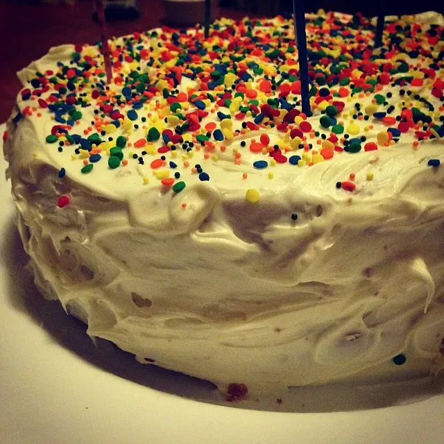 Aquarius: Funfetti Cake with Electric Blue Frosting (Image Credits: Flickr)