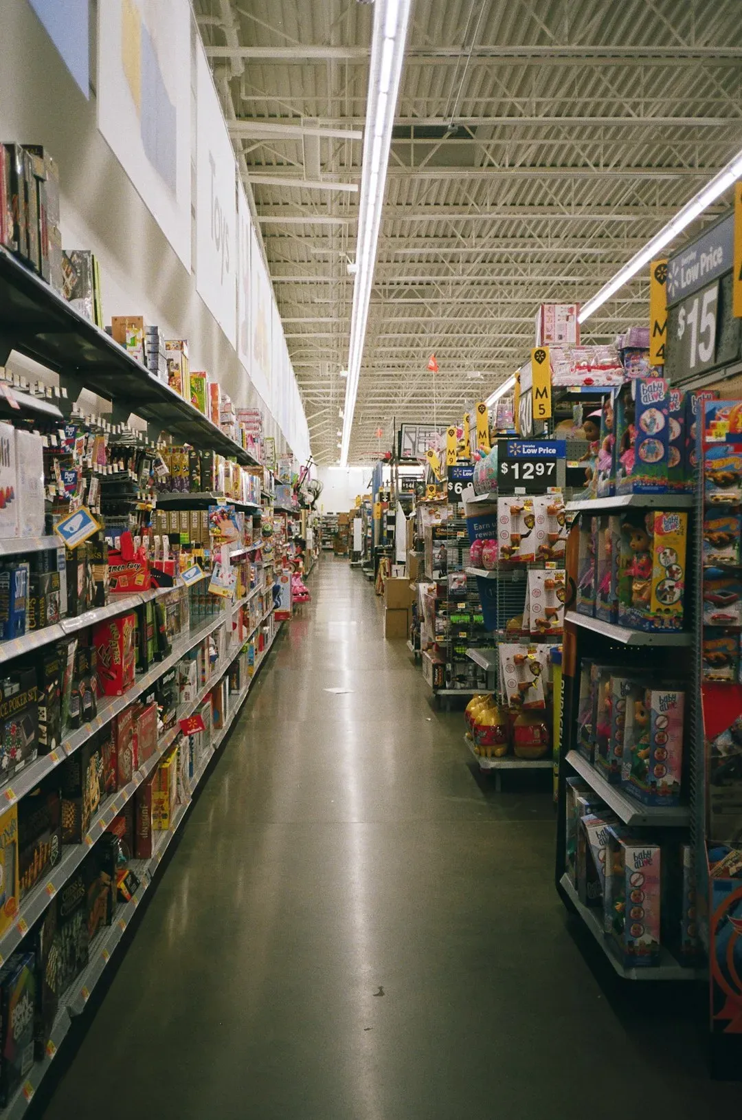 AI Powers Walmart's Broader Retail Transformation (Image Credits: Unsplash)