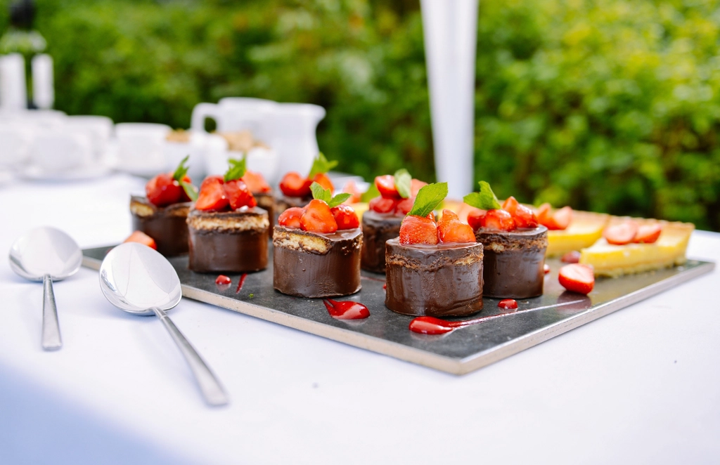 Cost-Effective Choices for Parties and Events (image credits: rawpixel)
