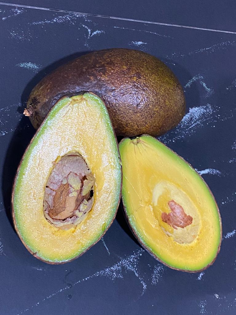 The Ethylene Effect Behind Rapid Ripening (image credits: By EmaFung, CC BY-SA 4.0, https://commons.wikimedia.org/w/index.php?curid=127325630)