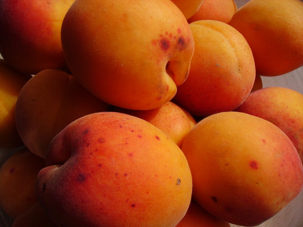 Apples - The Not-So-Innocent Classic (image credits: flickr)