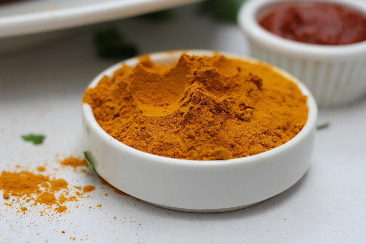 Turmeric: Golden Shield Against Infection (image credits: pixabay)