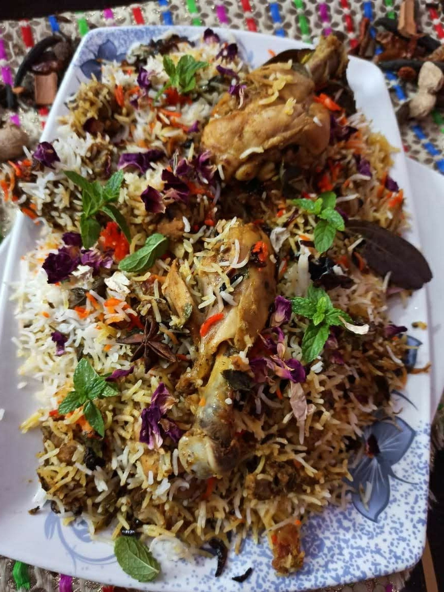 10. Layering Flavors (image credits: wikimedia)