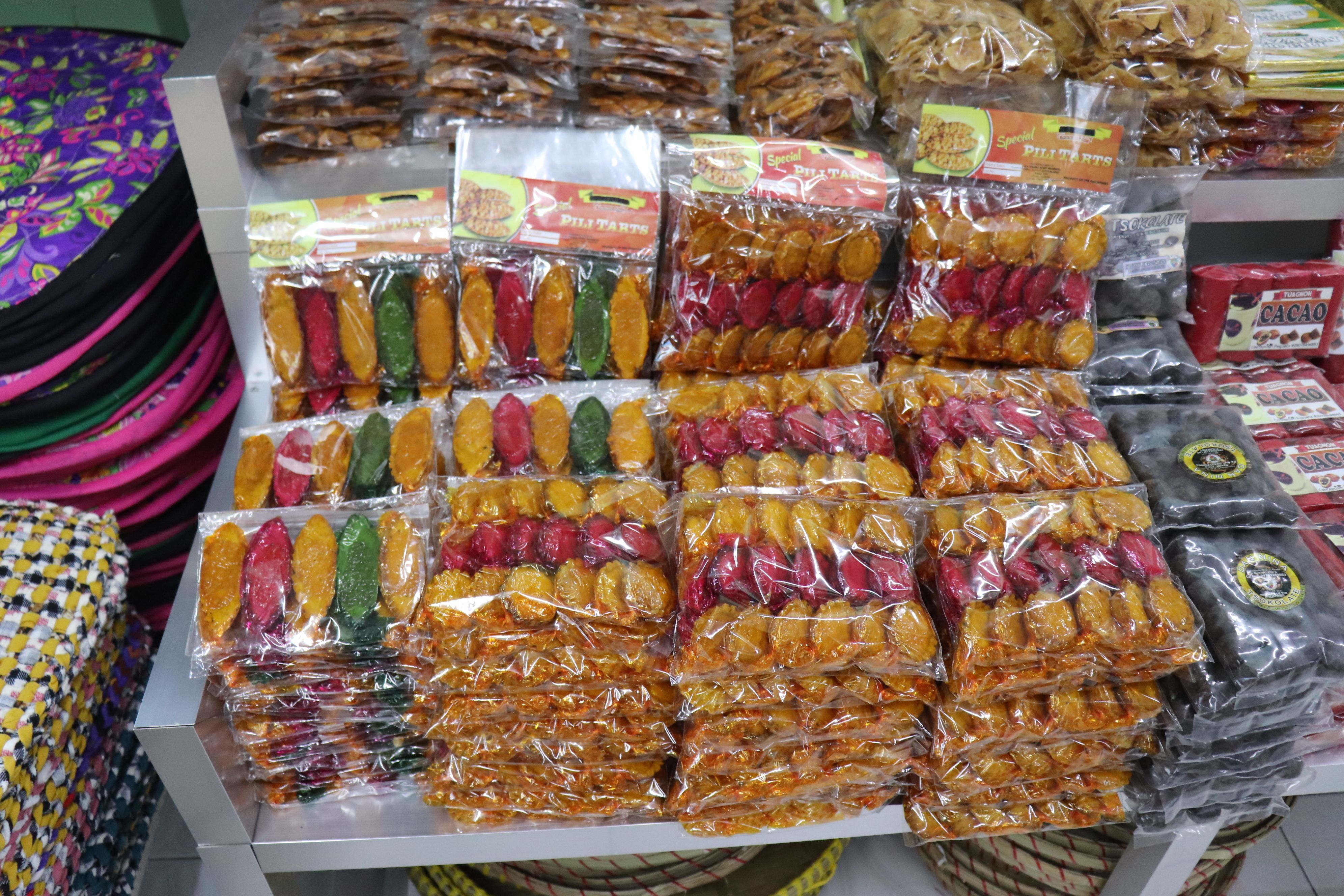 Nuts and Seeds (image credits: wikimedia)