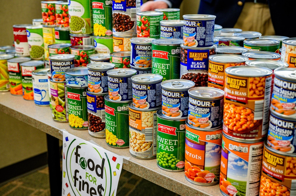 Canned Goods to the Rescue (image credits: rawpixel)