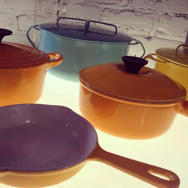 3. Vintage Le Creuset: When Cookware Becomes Currency (Image Credits: Flickr)